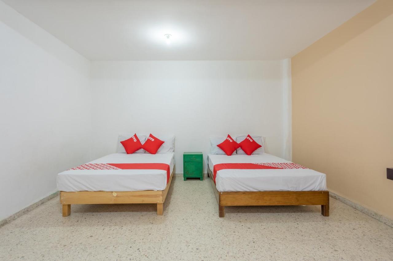 Oyo Hotel Emperador, Oaxaca Zewnętrze zdjęcie